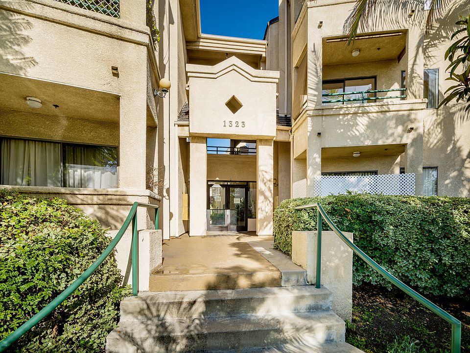 1st image of 1323 E Broadway APT 112