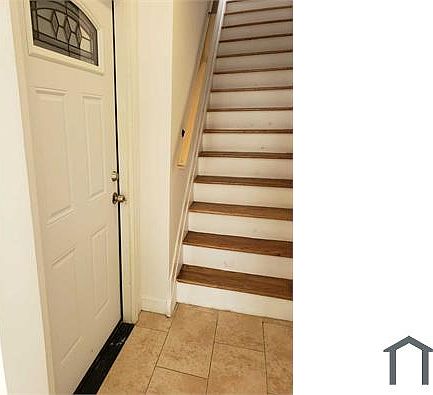 1st image of 1619 Melville St