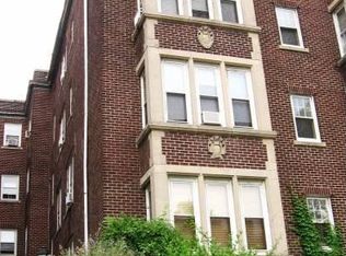 413 S 42nd St APT 3, Philadelphia, PA 19104
