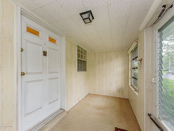 4th image of 113C Edinburgh Lane #1003