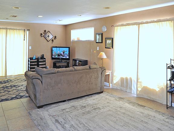 3rd image of 7115 E Bellingham Dr