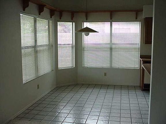 4th image of 3914 E Tierra Buena Ln
