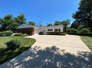 702 Spinning Rd, Dayton, OH 45431