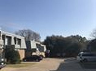 1904A Sandy Ct, Arlington, TX 76012