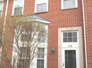 118 S Georgetown Sq #1, Royal Oak, MI