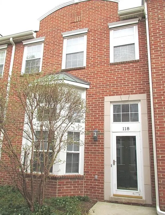 118 S Georgetown Sq #1 photo 1