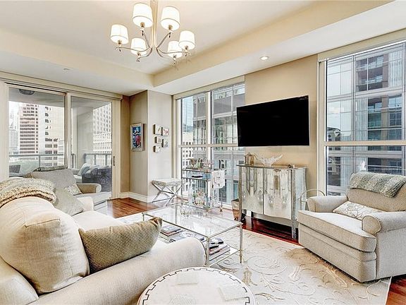 3rd image of 98 San Jacinto Blvd #703