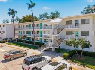 11251 80th Ave APT 306, Seminole, FL 33772