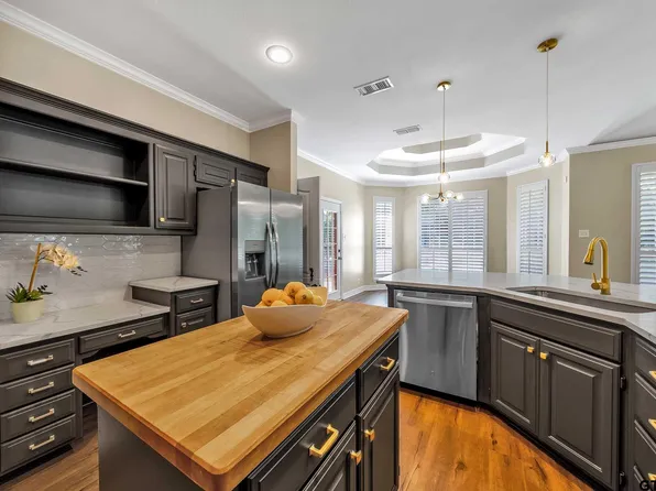 1207 Luann Ln, Tyler, TX 75703