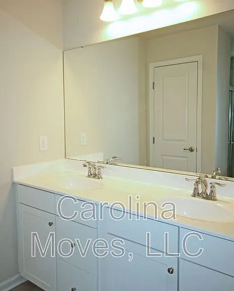 17 Country Dale Dr — Photo 13