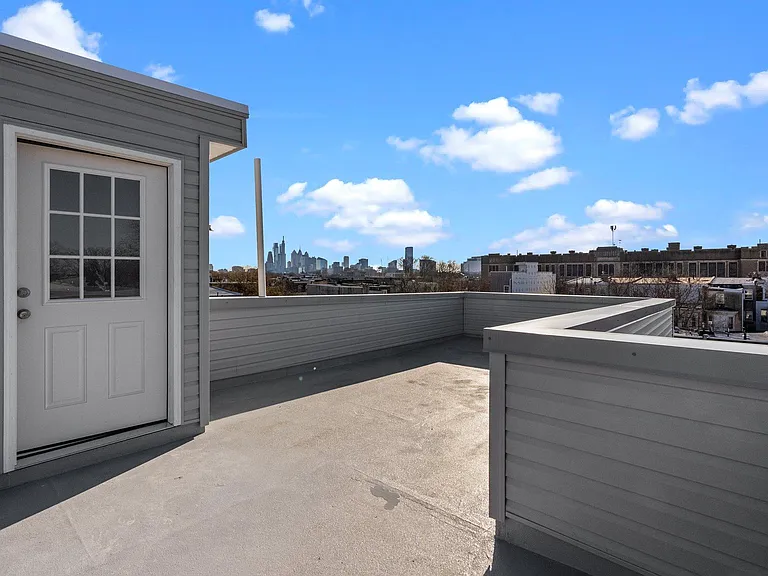 4028 Parrish St #3 — Photo 16