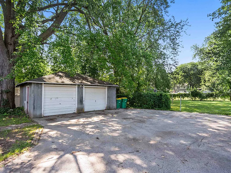 1041 Elmore St #B — Photo 9