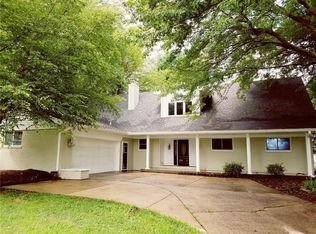 3020 San Jose Dr, Greenwood, IN 46143