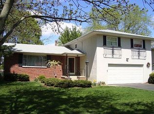 3210 Ridgewood Dr, Hilliard, OH 43026