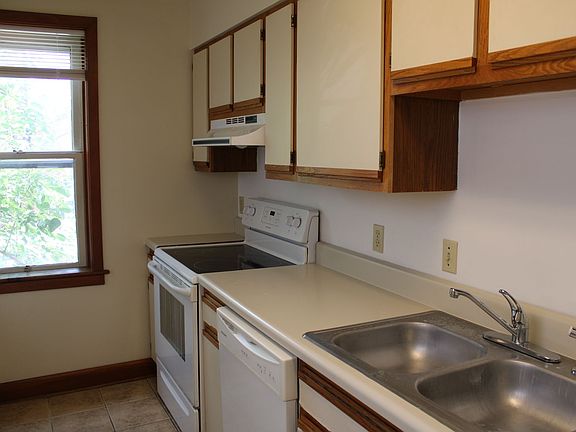 3rd image of 1006 N 3rd St #2