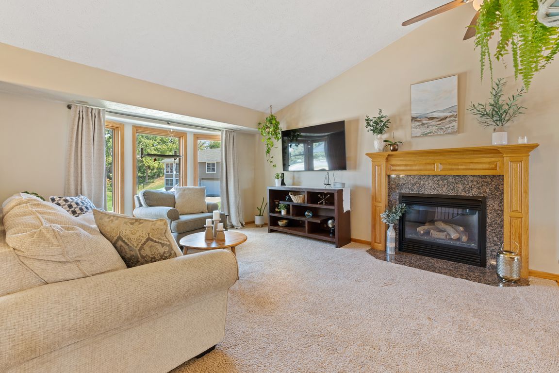 next background image