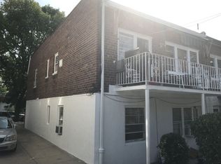 7206 73rd Pl, Ridgewood, NY 11385