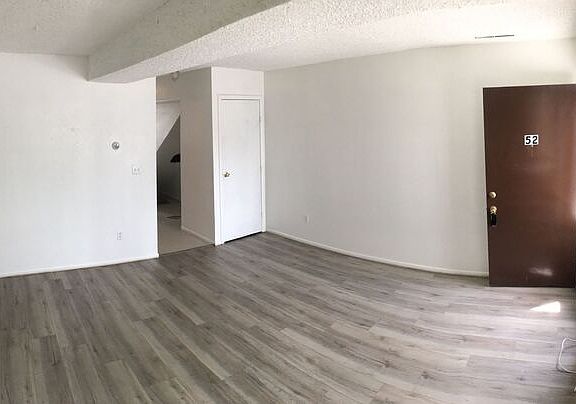 4th image of 1851 Westview Cir