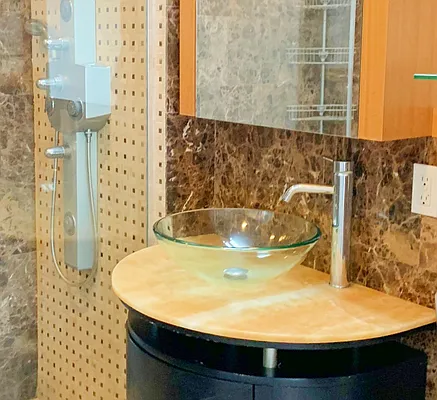 Rented by Douglas Elliman | media 27