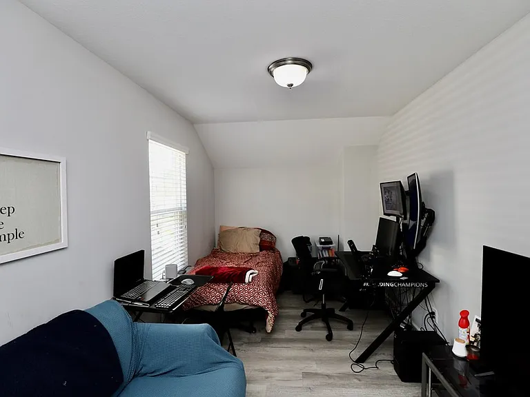 5 Eason Ct — Photo 42