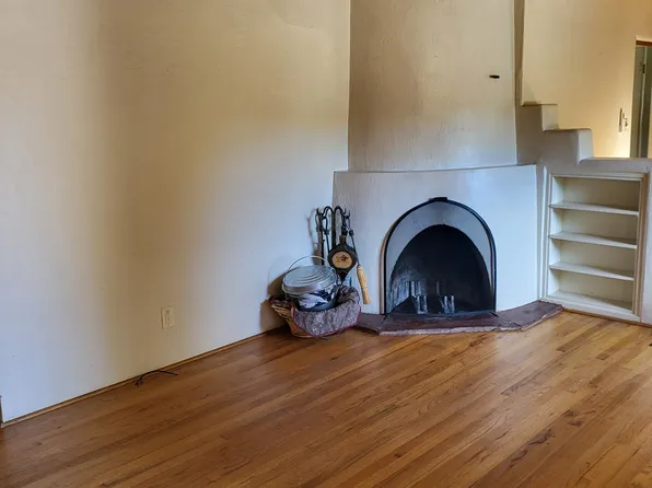 1441 Santa Cruz Dr, Santa Fe, NM 87505