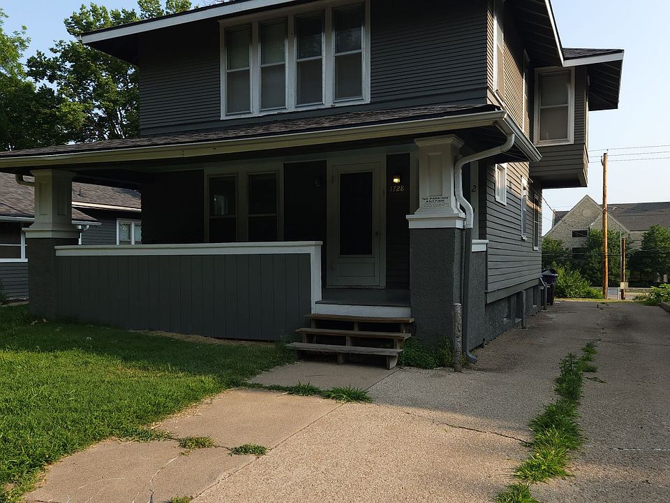 1st image of 1728 Laramie St APT 1