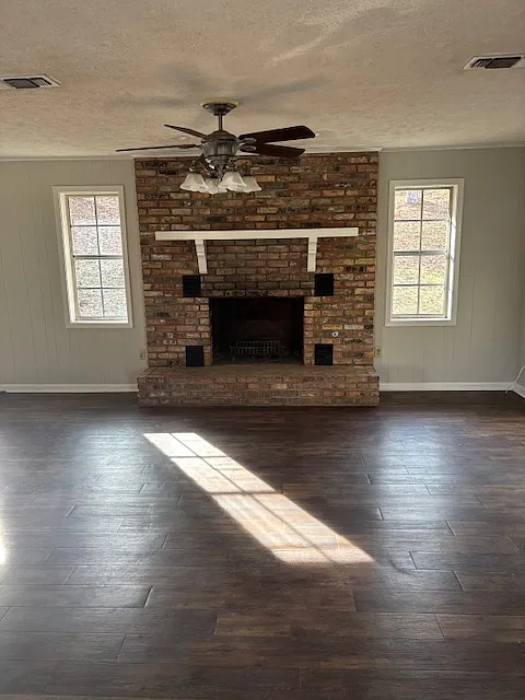 3 bed, 1800 sqft, $1,400 — Photo 3