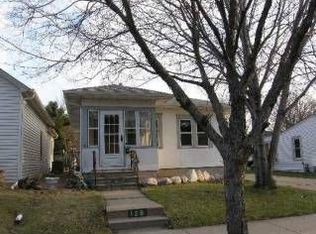 128 Geranium Ave E, Saint Paul, MN 55117