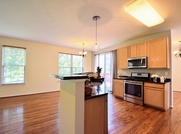 5th image of 1012 Dolores Ct
