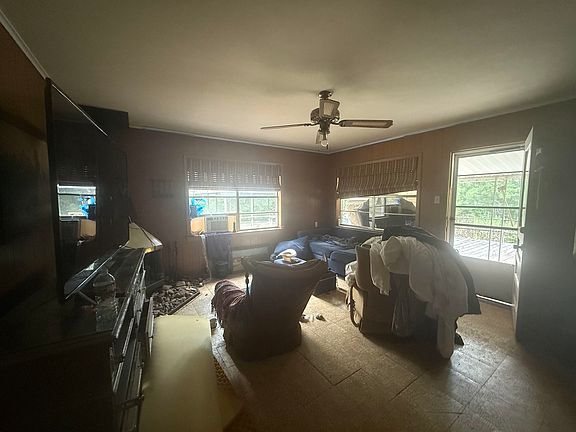 3rd image of 7677 E Noonday Rd