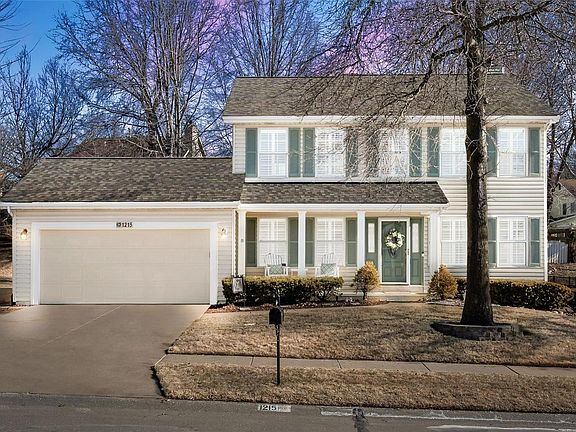 2nd image of 1215 Riverwood Place Dr