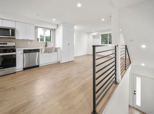 171 S Hoover St, Los Angeles, CA 90004