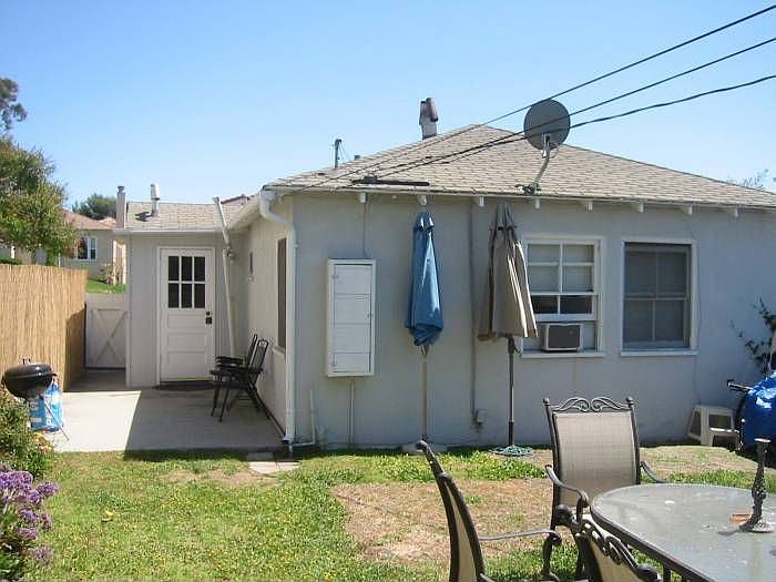 2nd image of 1119 Cedar St