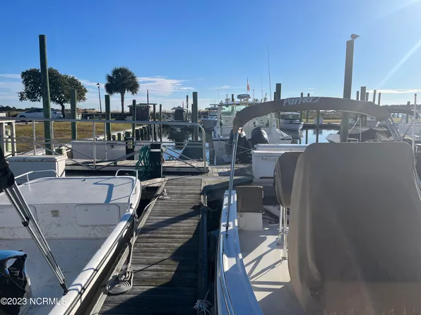 801 Paoli Court 25' Wet Slip #118, Wilmington, NC 28409