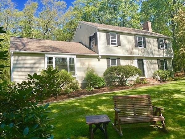 1st image of 14 Herrick Dr
