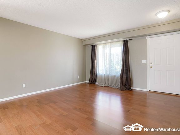 4th image of 4104 Orleans Ct