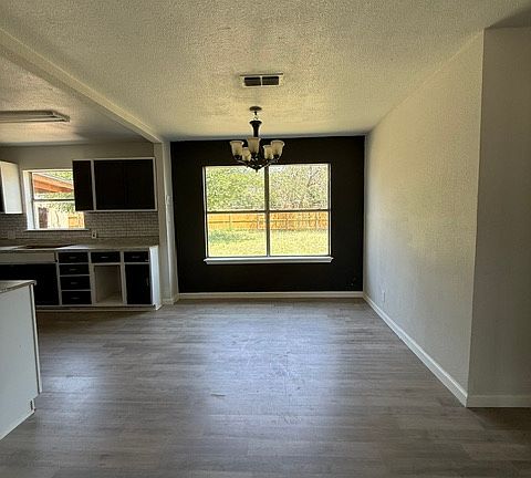 5th image of 5514 43rd St