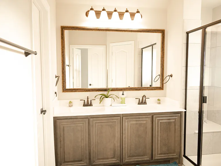 4147 Lagoon Pl — Photo 18
