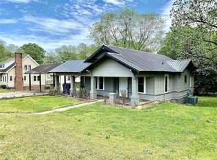 1741 2nd Ave SW, Hickory, NC 28602