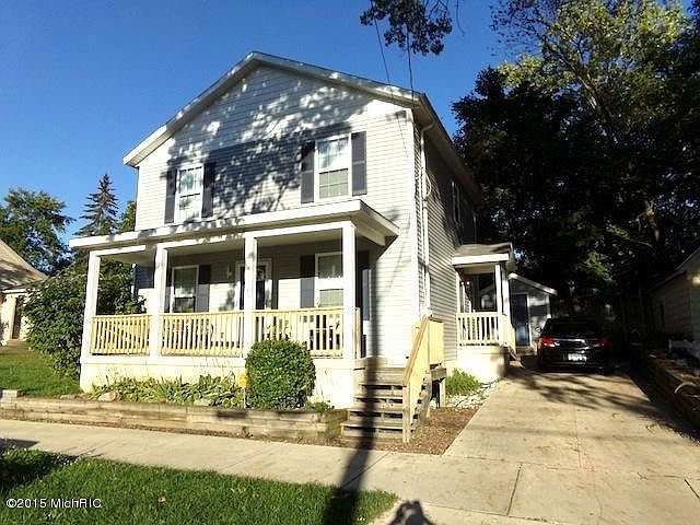 1st image of 734 Henry Ave SE