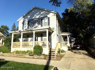 734 Henry Ave SE, Grand Rapids, MI 49503