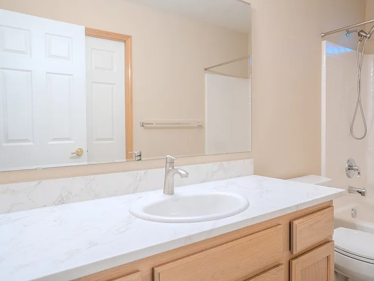217 S Coho Rd — Photo 38