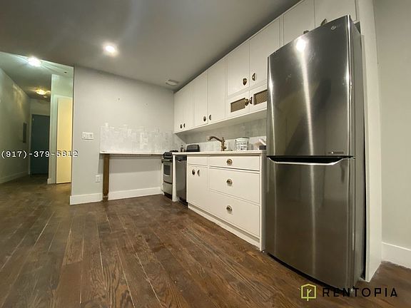 4th image of 489 Washington Ave #1M