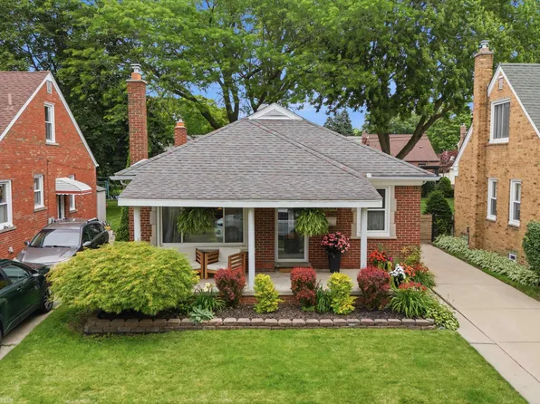 7829 Buckingham Ave, Allen Park, MI 48101