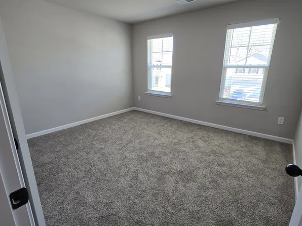 (undisclosed Address), Charlotte, NC 28215