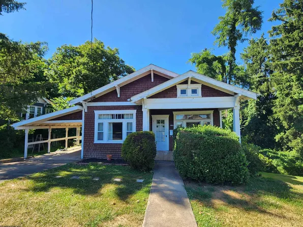 166 Broadview Ave, Fairmont, WV 26554