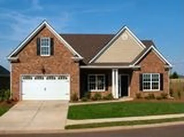 1090 Brookshire Dr, Bogart, GA 30683