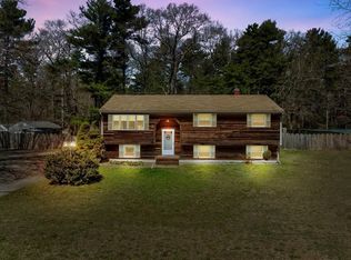 165 Lakeview Dr, Raynham, MA 02767