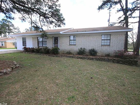 2nd image of 2215 McHenry Cir