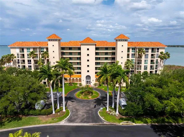 4737 Dolphin Cay Ln S APT 407, Saint Petersburg, FL 33711